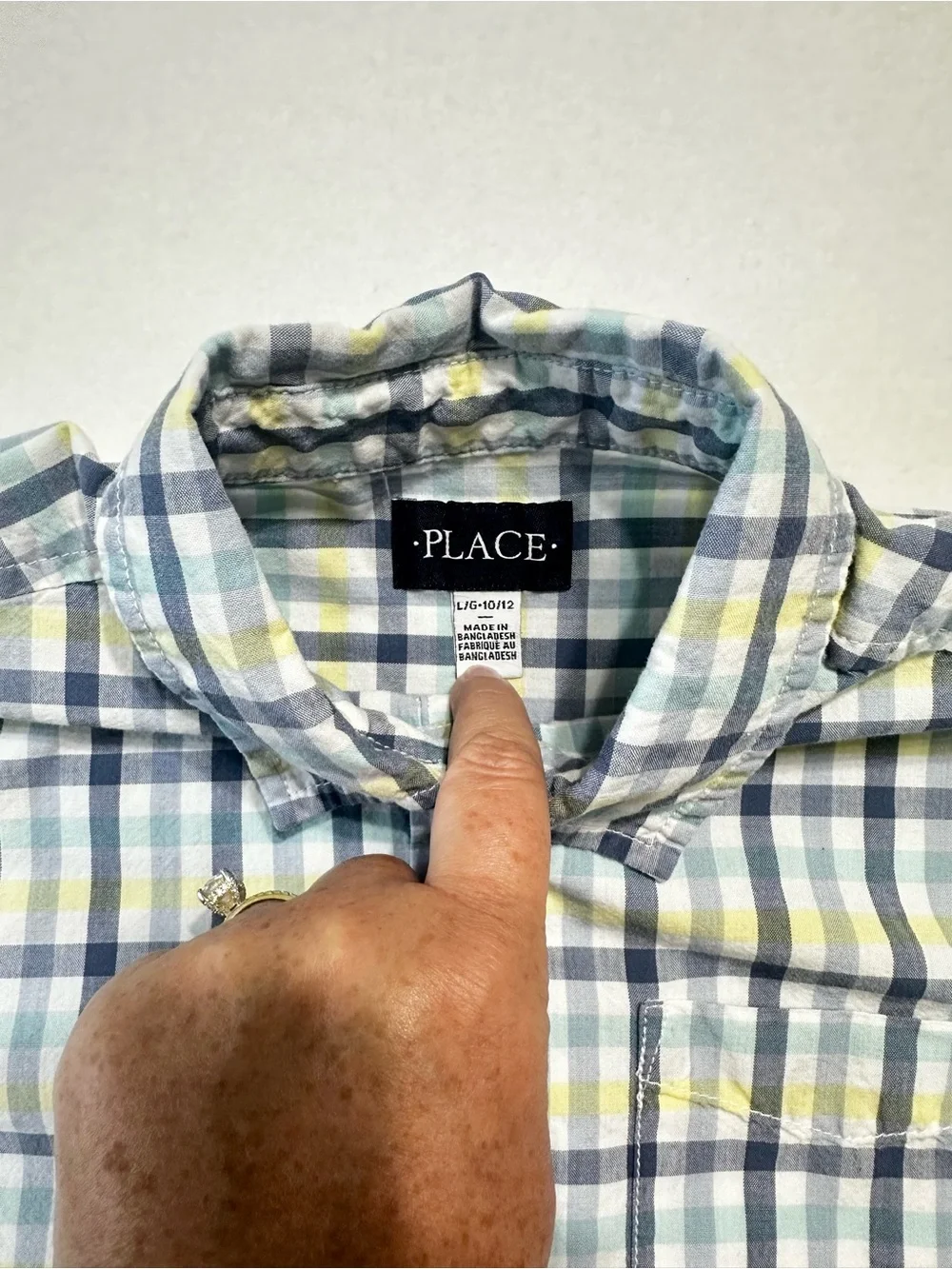 Children's Place Boys Plaid Button Down Shirt Large 10/12 Blue Yellow